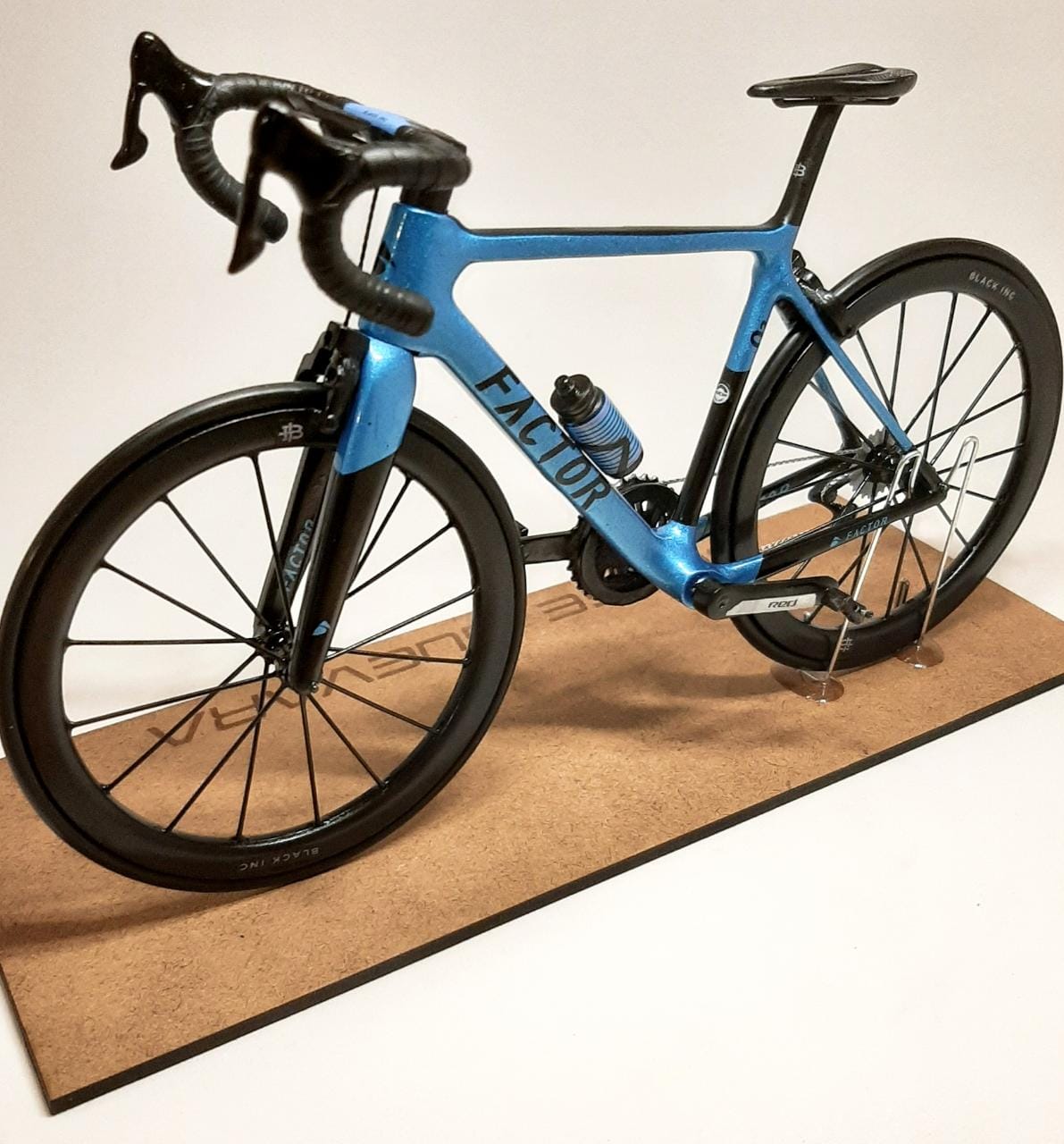 factor o2 blue